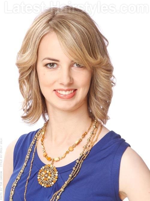 Beachy Bob Light Blonde Layered Look