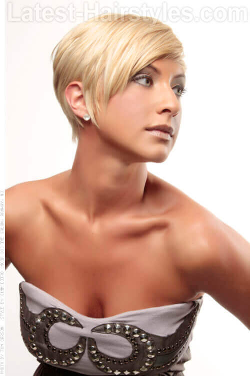 Short Blonde Hairstyles With Long Fringe