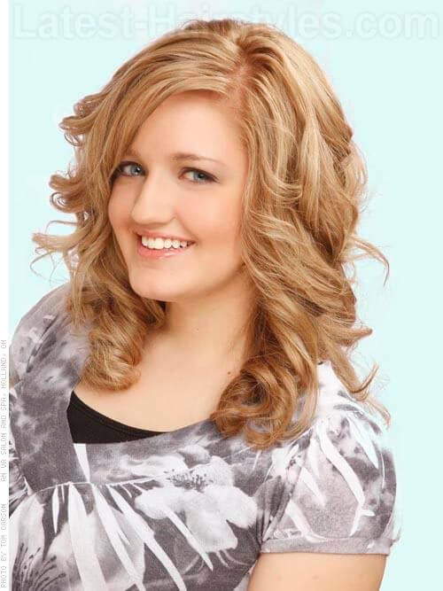  There are tons of glamorous together with fun ways to apparel your pilus downward for whatever occasion 22 Perfectly Gorgeous Down Hairstyles for Prom