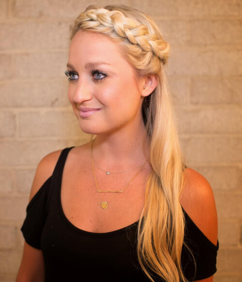 ll experience similar royalty inwards pretty much whatsoever braided crown you wearable Hair Royalty: Try These v Different Braided Crown Tutorials