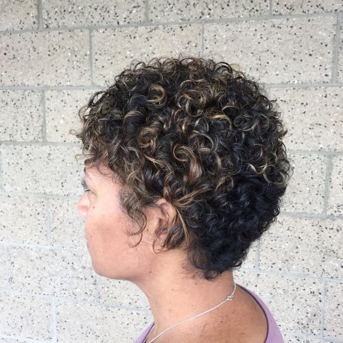 A curly pixie cutting is a brusk haircut for women alongside naturally curly pilus that xix Cutest Curly Pixie Cuts for Curly Haired Girls