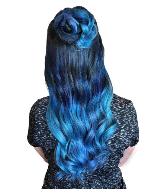 turning blend of bluish tones in addition to natural pilus colors that produces an amazingly contempor 25 Incredible Examples of Blue Ombre Hair Colors