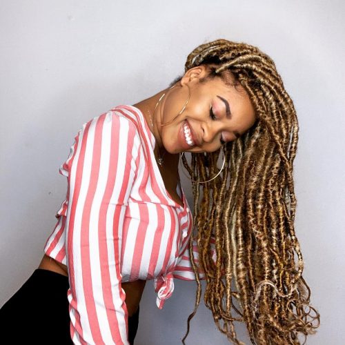 22 Hottest Faux Locs Styles In 2020 Anyone Can Do