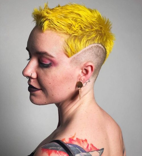 A xanthous pilus color is a fashion color that is brighter 21 Surprisingly Trendy Yellow Hair Color Ideas