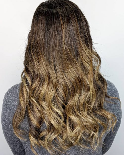 A brownish to blonde pilus color is a color melt that features shades of both brownish as well as blonde fifteen Impressive Brown to Blonde Hair Color Ideas