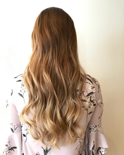 Take your unnatural or natural blonde color to the side past times side story amongst 1 of these pop bl 28 Top Blonde Ombre Hair Color Ideas