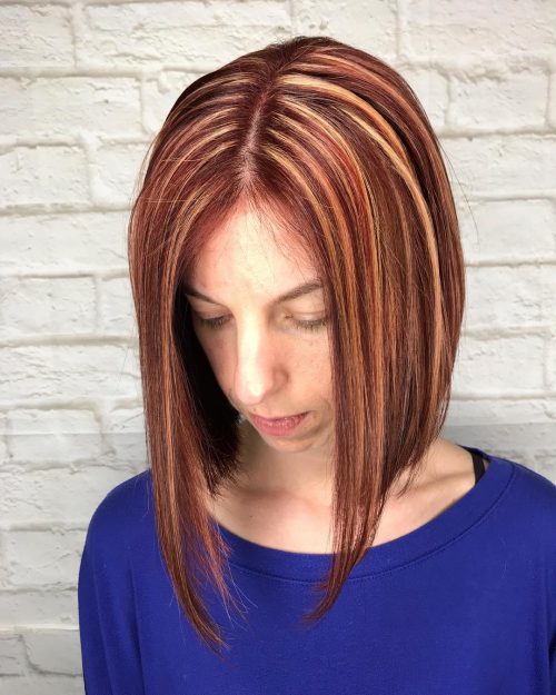 Dark pilus amongst blonde highlights is a pilus color combination that has lightened pieces or  21 Inspiring Examples of Dark Hair amongst Blonde Highlights