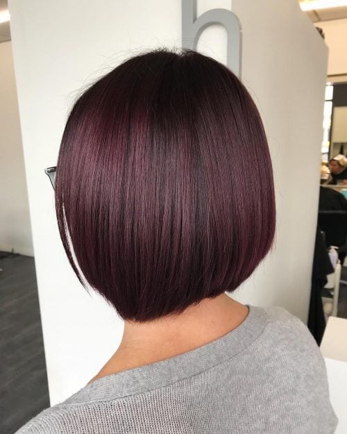 Dark royal pilus is the perfect color to article of apparel if you lot wanna present off your adventurous perso xix Envy-Inducing Dark Purple Hair Color Ideas to Consider