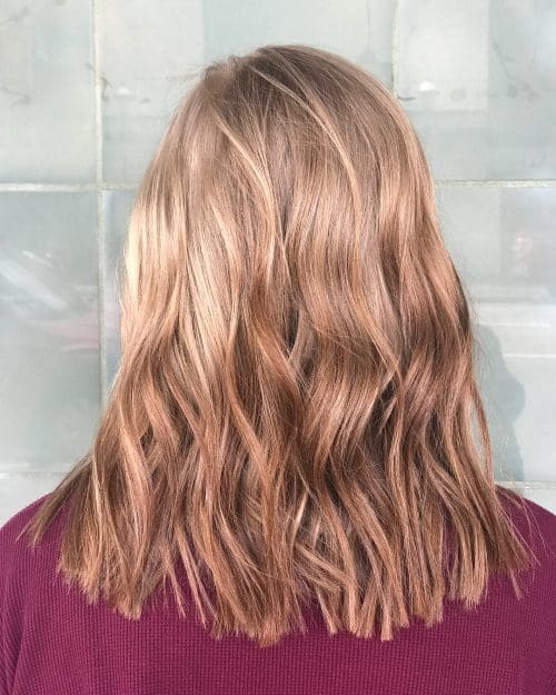 Take your unnatural or natural blonde color to the side past times side story amongst 1 of these pop bl 28 Top Blonde Ombre Hair Color Ideas