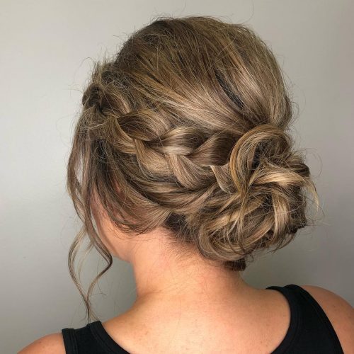 20 Simple Updos That Are Cute Easy For Beginners