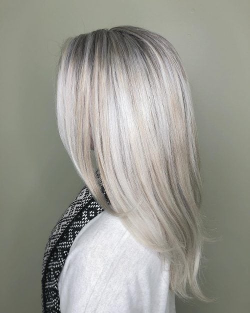 Silver blonde pilus is a pilus color that blends a traditional blonde color with a silverish co xv Stunning Silver Blonde Hair Colors