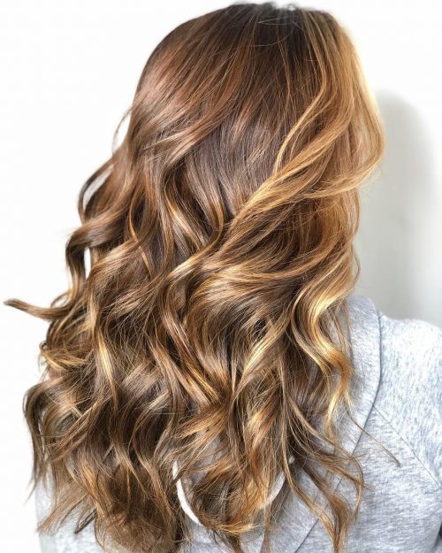 A bronde pilus color is a blend of dark-brown as well as blonde that Bronde Hair = Blonde + Brown as well as These Are xv Gorgeous Examples