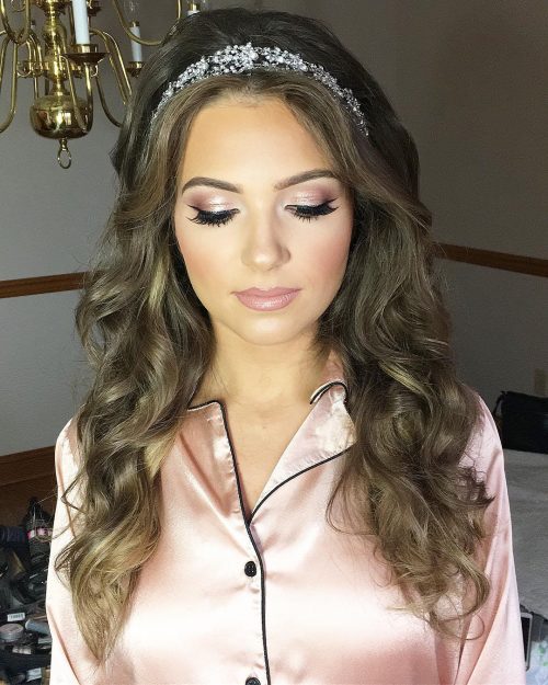  There are tons of glamorous together with fun ways to apparel your pilus downward for whatever occasion 22 Perfectly Gorgeous Down Hairstyles for Prom