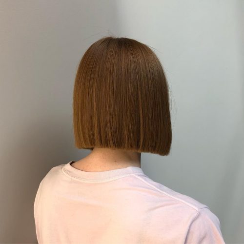 A blunt cutting bob is a shorter hairstyle that These fourteen Blunt Cut Bob Haircuts at Totally Trending Right Now