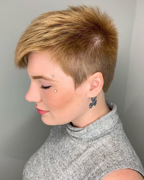 ve compiled these amazing brusk blonde pilus ideas for yous to select from to give your over Top 36 Short Blonde Hair Color Ideas for a Chic Look