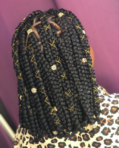 Long box braids are a protective braiding hairstyle that has box thirteen Best Long Box Braids for Protective Hairstyles