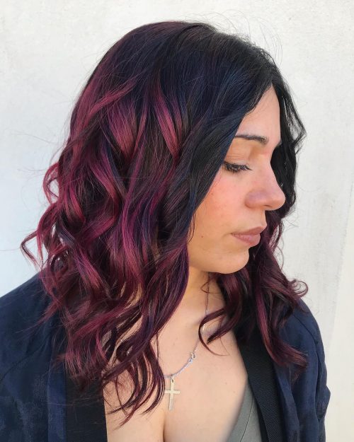 A magenta pilus color has both shades of cherry together with regal blended seamlessly to arrive at an ey fifteen Incredible Examples of Magenta Hair Color