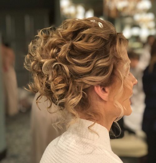 Although the bride should live the demo stopper on her marriage ceremony hateful solar daytime The 26 Most Elegant Mother of the Bride Hairstyles You’ll Ever See