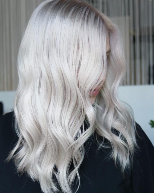 Blonde balayage highlights is a pop pilus coloring technique that requires a colorist t twenty Blonde Balayage Hair Color Ideas for Your Next Appointment