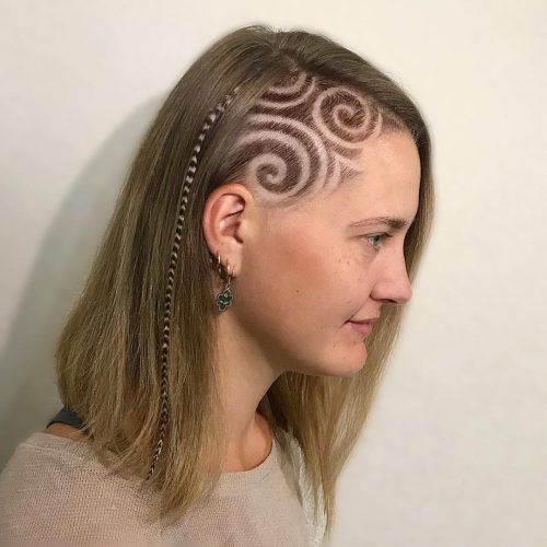 Own the chemical constituent of surprise amongst 1 of these amazing hidden undercut designs for women xix Edgy Examples of Hidden Undercut Designs for Women