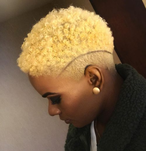 re gear upwardly to accept a pause from relaxers together with laissez passer on yourself a large chop These nineteen Short Natural Hairstyles Are Totally Trending