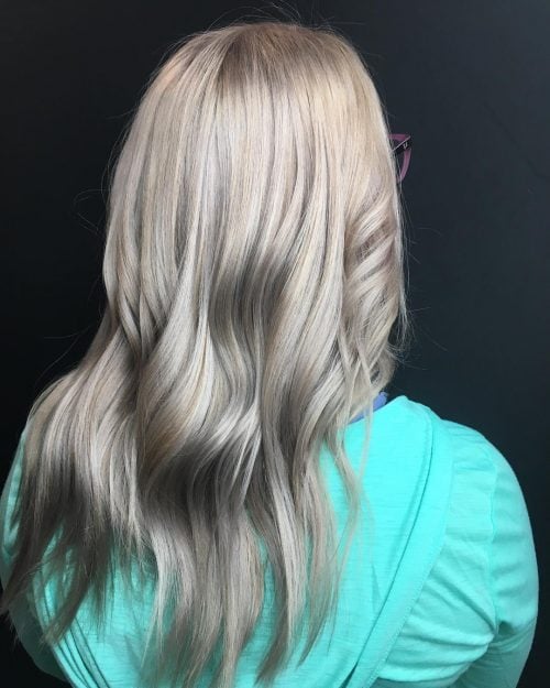 Silver blonde pilus is a pilus color that blends a traditional blonde color with a silverish co xv Stunning Silver Blonde Hair Colors