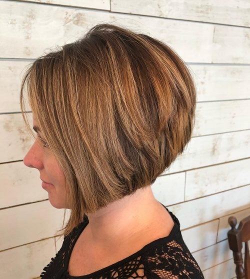  the stacked bob is a shorter haircut that makes operate of exactly cutting graduated layers to  27 Best Stacked Bob Hairstyles You’ll See This Year