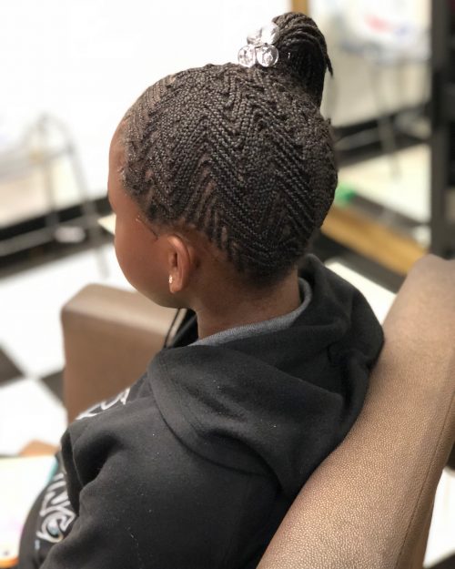 Ghana Braids are an African manner of protective crownrow braids that become straightaway dorsum 17 Greatest Republic of Ghana Braids You’ll See Right Now